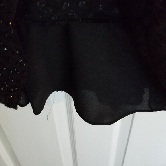 Isaac Mizrahi sparkly blouse, size 8 - Picture 8 of 13